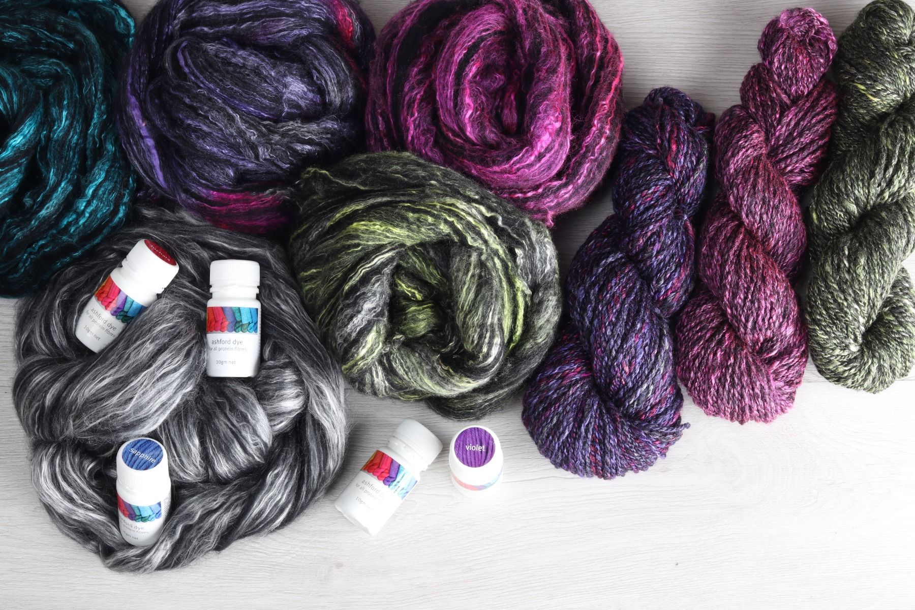 Ashford Kammzug Seide/Merino - Black