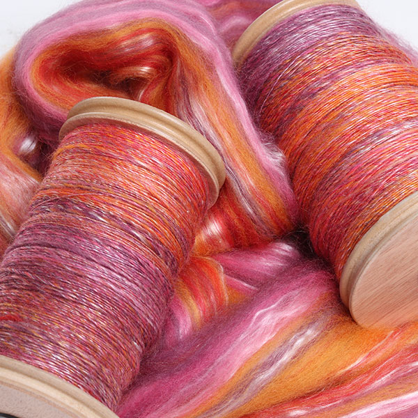 Ashford Kammzug Seide/Merino - Pomegranate
